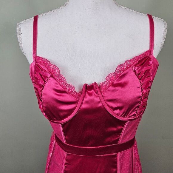 Fashion Nova Melinna Satin Dress – Pink Medium - Picture 3 of 15